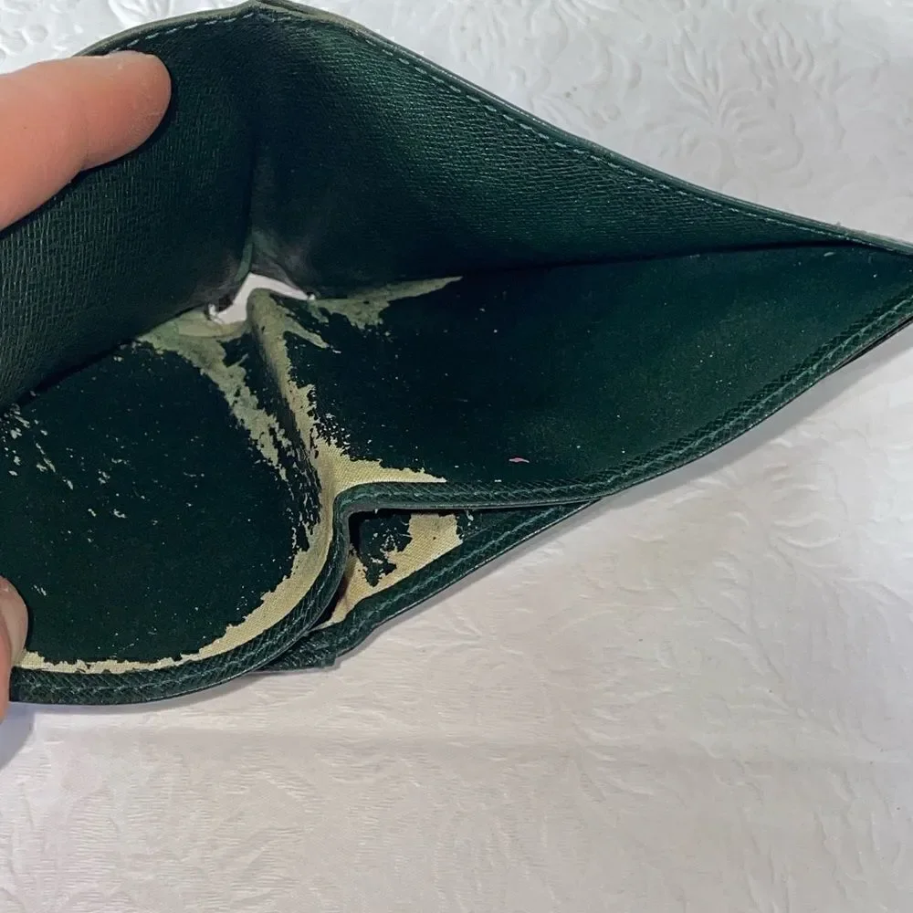 Authentic Men’s Louis Vuitton Green Leather Wallet